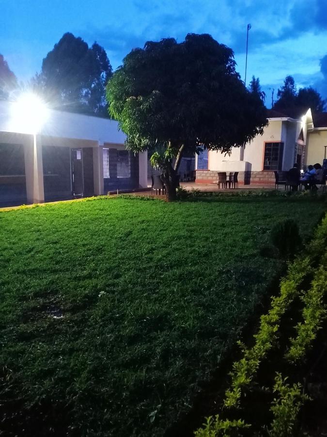 The Peak Meadows Hotel Nyeri Eksteriør billede